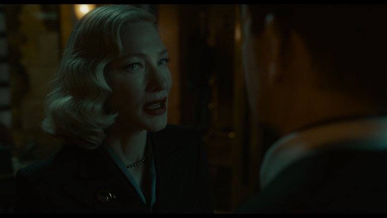 Screen capture from Nightmare Alley