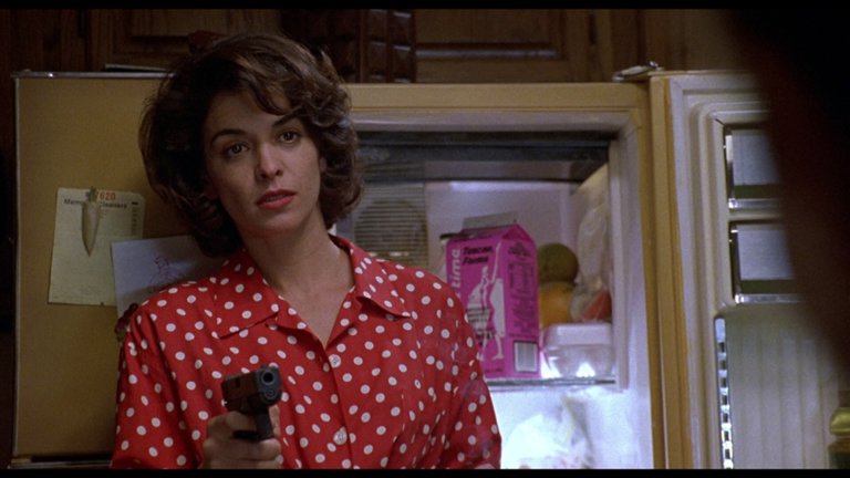 Screen capture from Romeo is Bleeding
