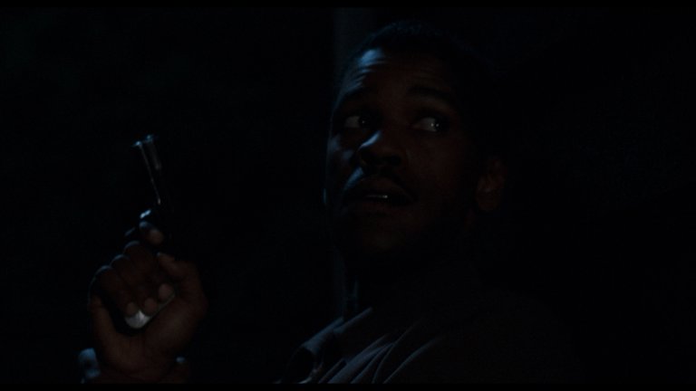 Screen capture from Devil in a Blue Dress