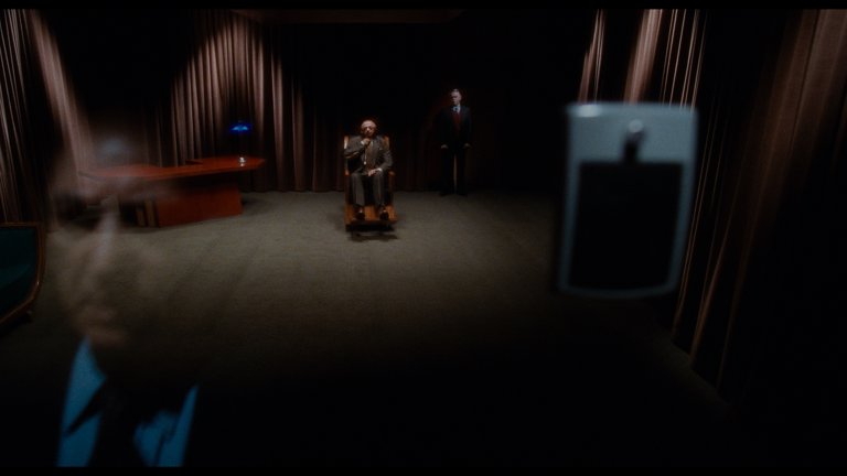 Screen capture from Mulholland Dr.