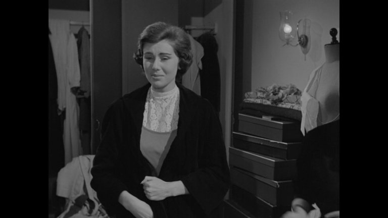 Screen capture from Le amiche