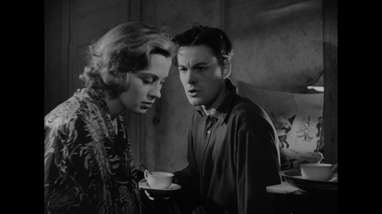 Screen capture from Ingmar Bergman Volume One