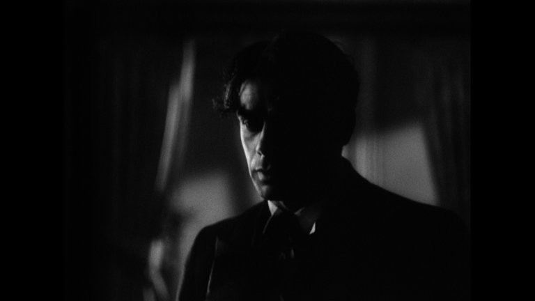 Screen capture from Scarface