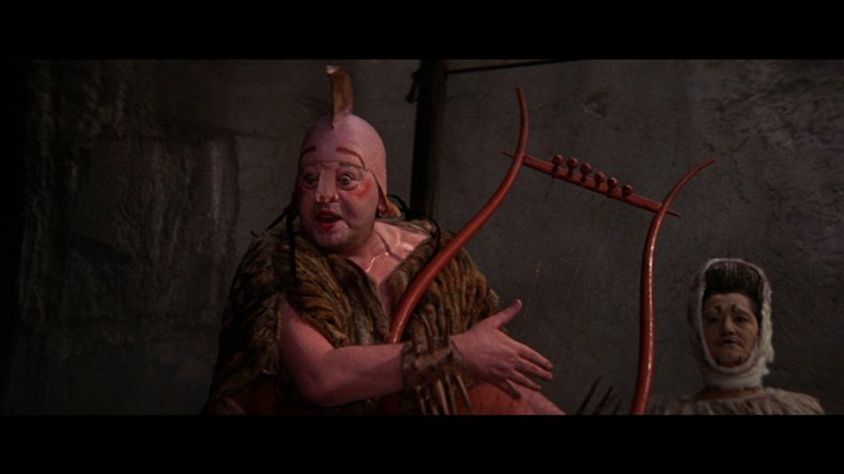 Screen capture from Essential Fellini
