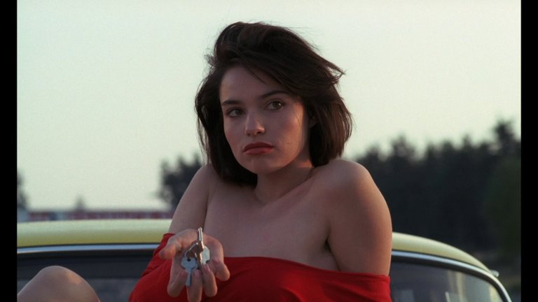 Screen capture from Betty Blue