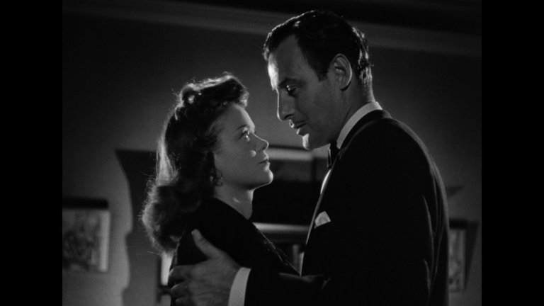 Screen capture from Cat People
