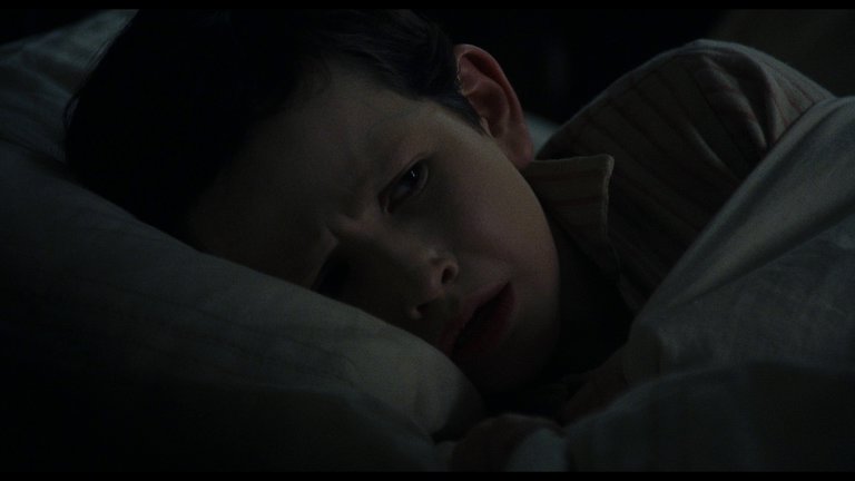 Screen capture from The Others