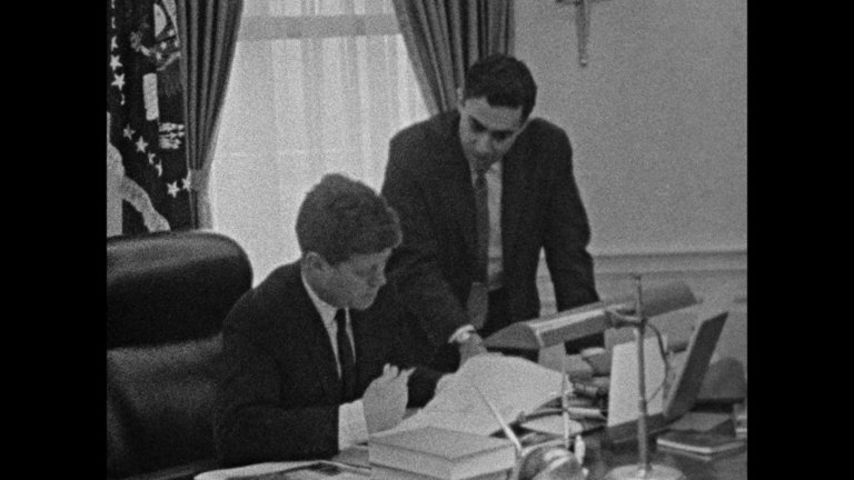 Screen capture from The Kennedy Films of Robert Drew & Associates
