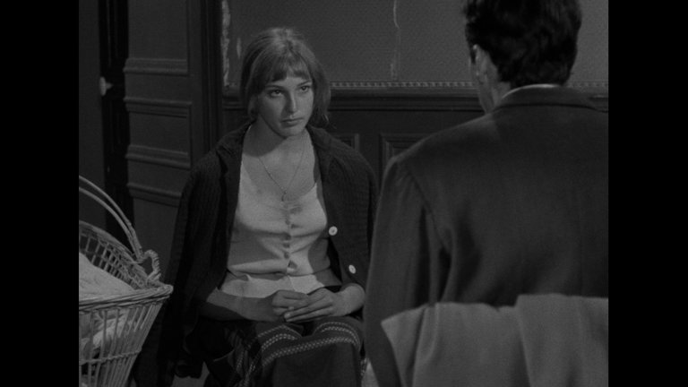 Screen capture from Pickpocket