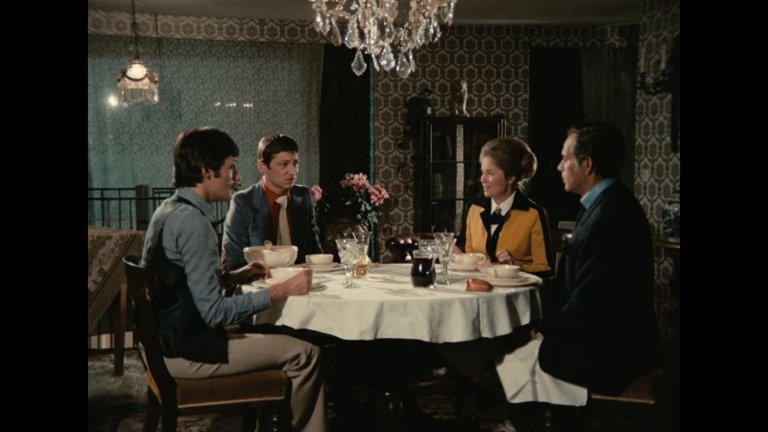 Screen capture from Fox and His Friends