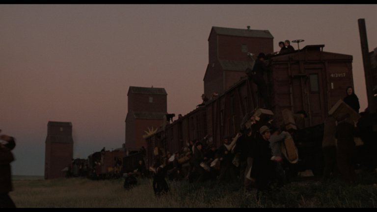 Screen capture from Days of Heaven
