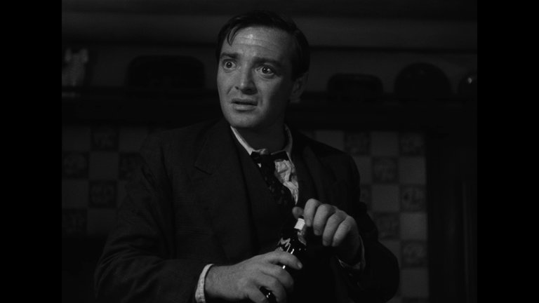 Screen capture from Arsenic and Old Lace