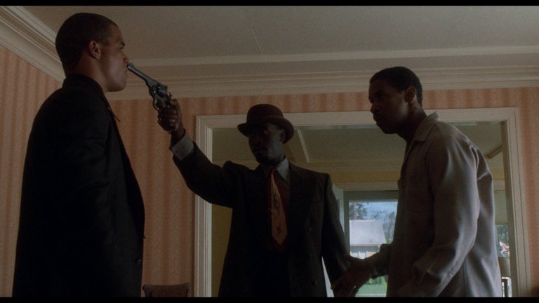 Screen capture from Devil in a Blue Dress