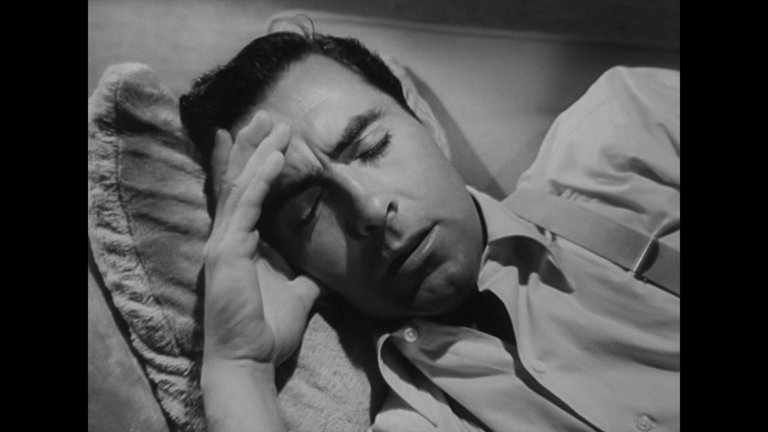 Screen capture from Nightmare Alley