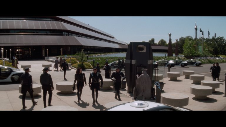 Screen capture from Demolition Man