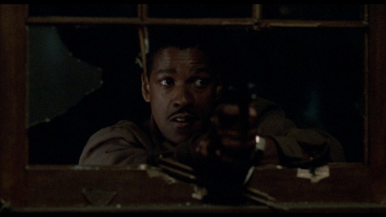 Screen capture from Devil in a Blue Dress
