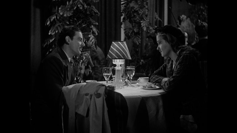 Screen capture from Escape in the Fog
