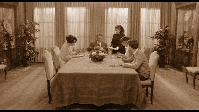 Screen capture from Teorema