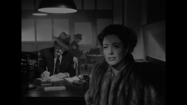 Screen capture from Mildred Pierce