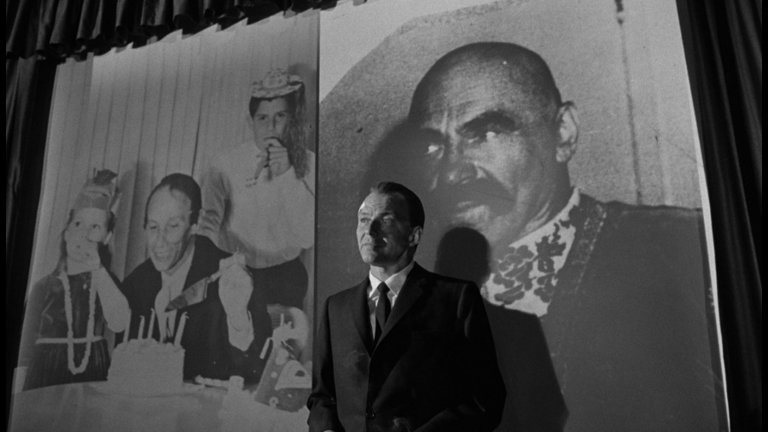 Screen capture from The Manchurian Candidate