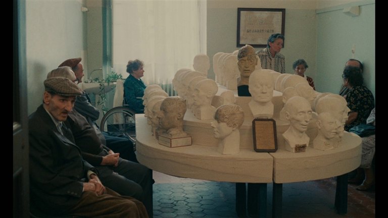 Screen capture from The Complete Films of Agnès Varda