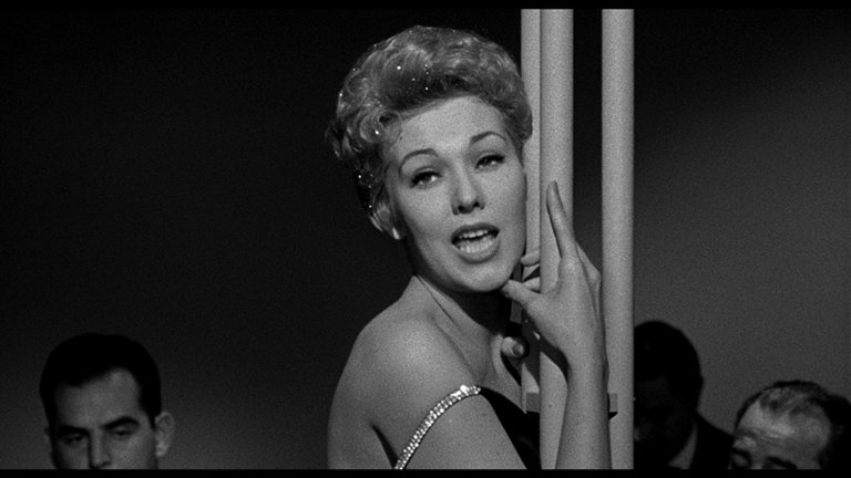 Screen capture from 5 Against the House