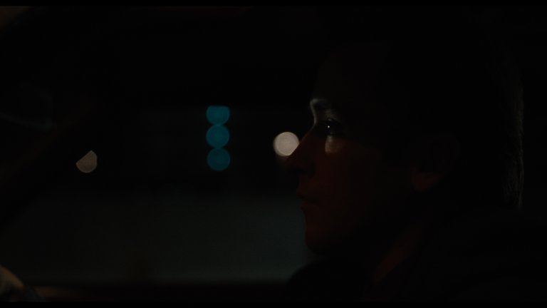 Screen capture from The Grifters