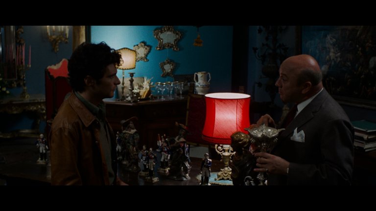 Screen capture from The Bird with the Crystal Plumage