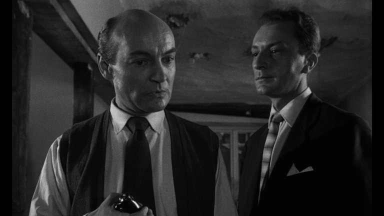 Screen capture from Ashes and Diamonds
