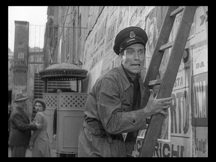Screen capture from Bicycle Thieves