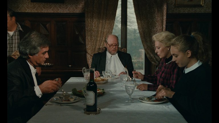 Screen capture from Inspector Lavardin