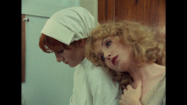 Screen capture from Céline and Julie Go Boating