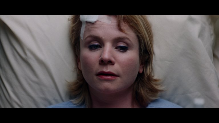 Screen capture from Punch-Drunk Love