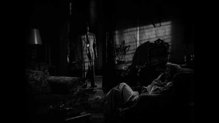 Screen capture from Double Indemnity