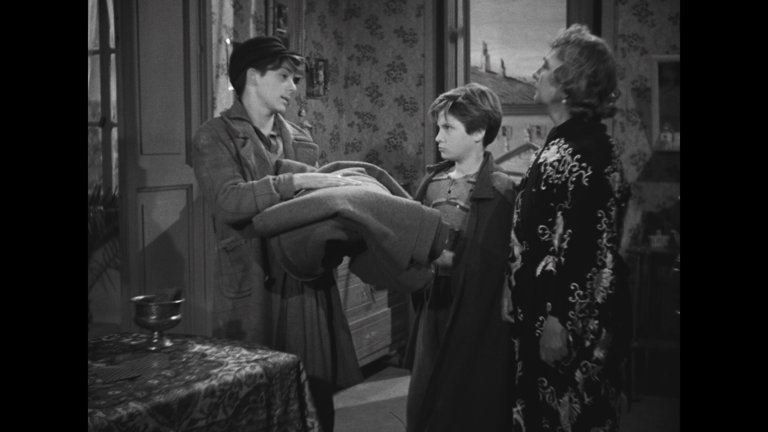 Screen capture from Shoeshine
