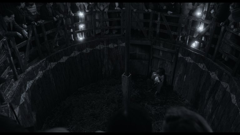 Screen capture from Nightmare Alley