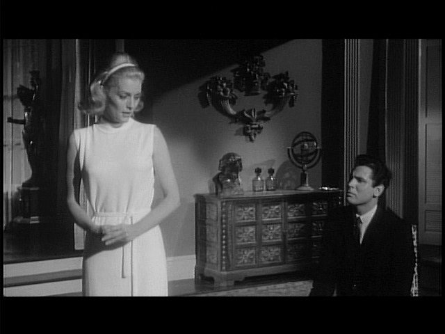 Screen capture from The Naked Kiss