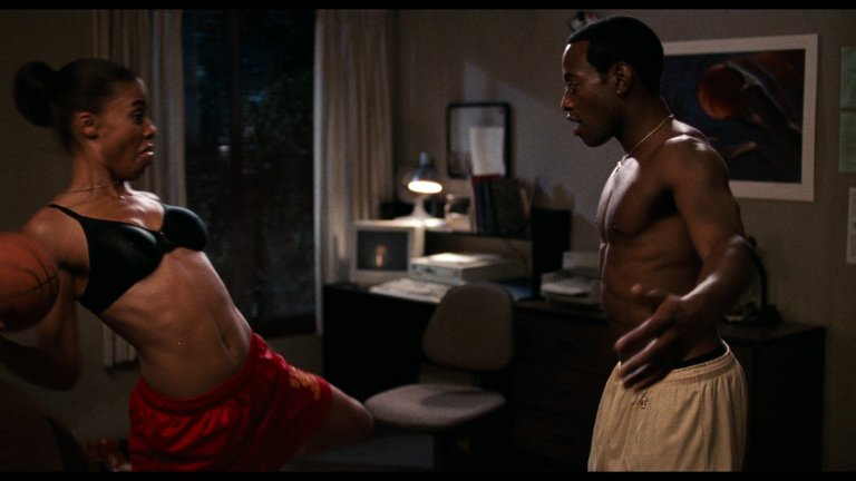 Screen capture from Love & Basketball