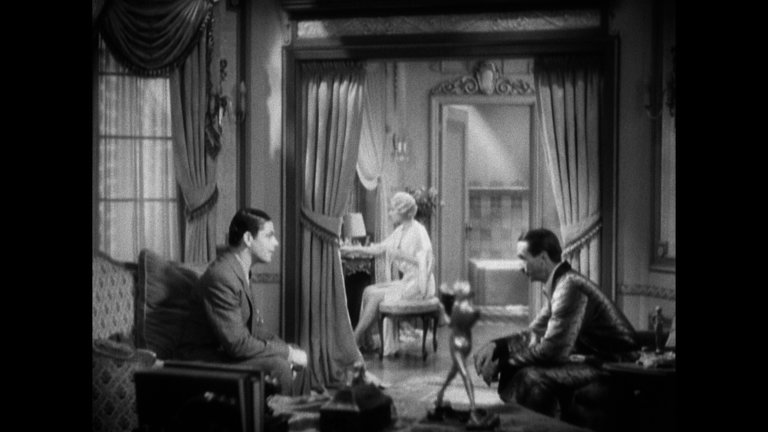 Screen capture from Scarface