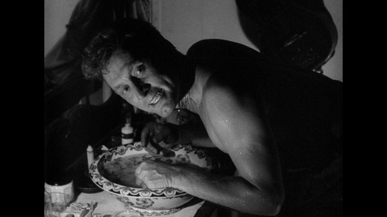 Screen capture from Ace in the Hole