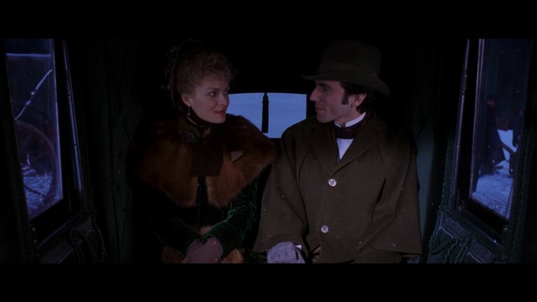 Screen capture from The Age of Innocence