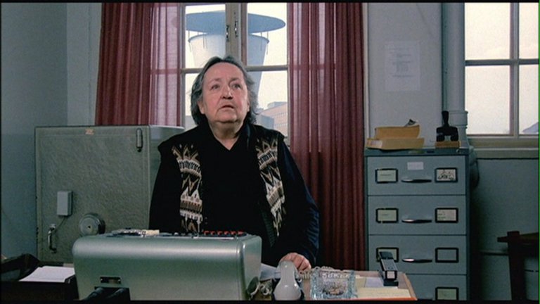 Screen capture from Aki Kaurismäki's Proletariat Trilogy