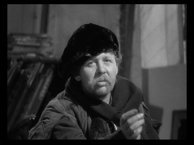 Screen capture from Alexander Korda's Private Lives