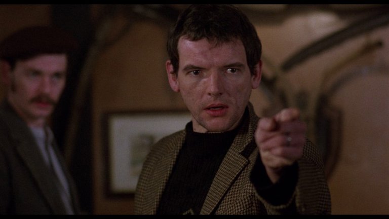 Screen capture from An American Werewolf in London