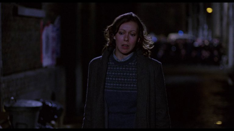 Screen capture from An American Werewolf in London