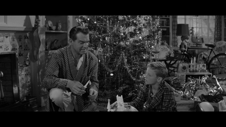 Screen capture from The Apartment