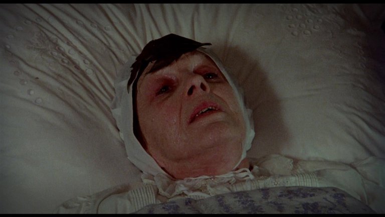 Screen capture from Apprentice to Murder