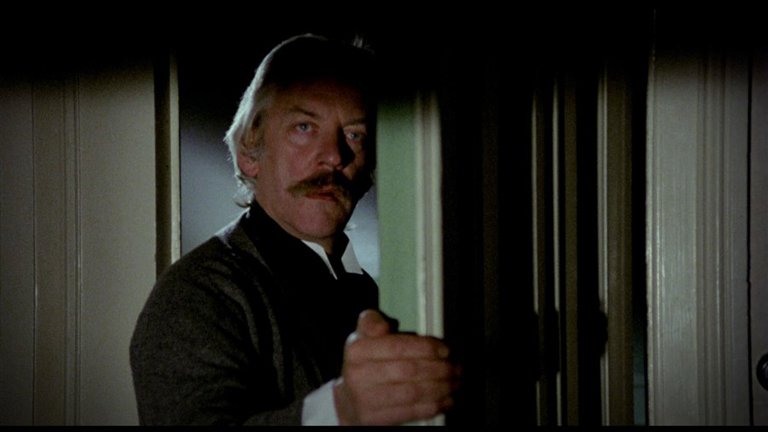 Screen capture from Apprentice to Murder