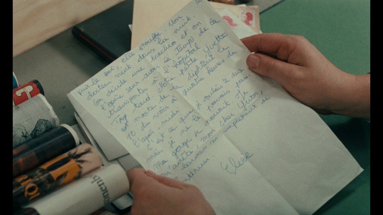 Screen capture from L’argent