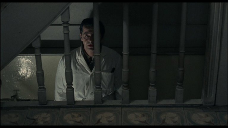 Screen capture from Army of Shadows